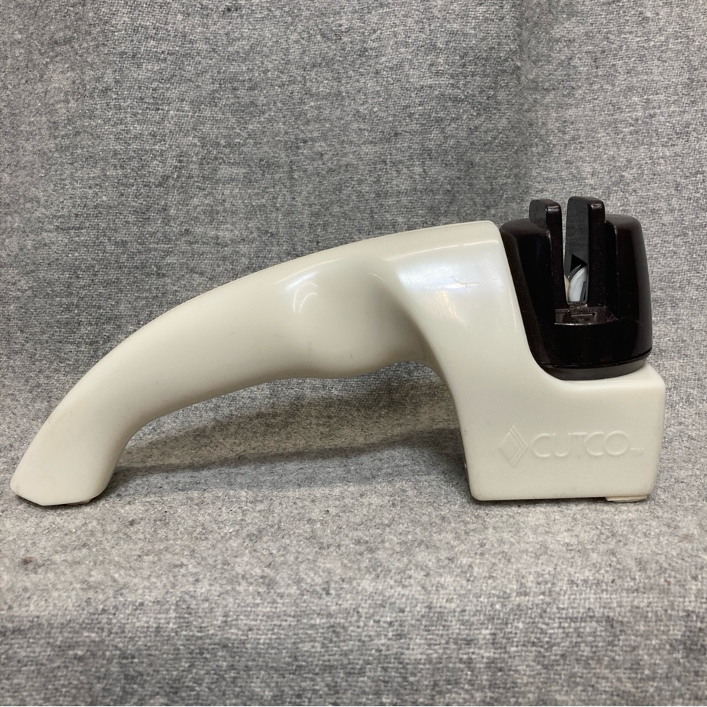 Vintage Cutco Kitchen Knife Sharpener Hand Held Pull Through White & Brown EUC